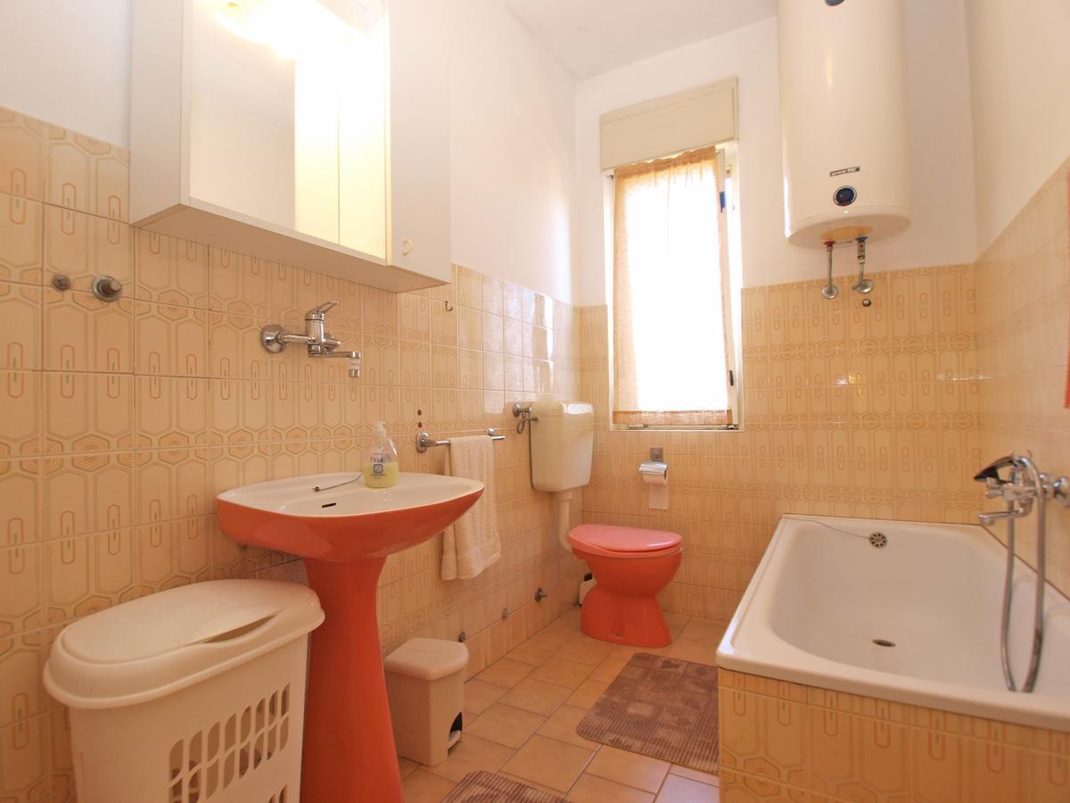 Mirela 1554 Apartmán *